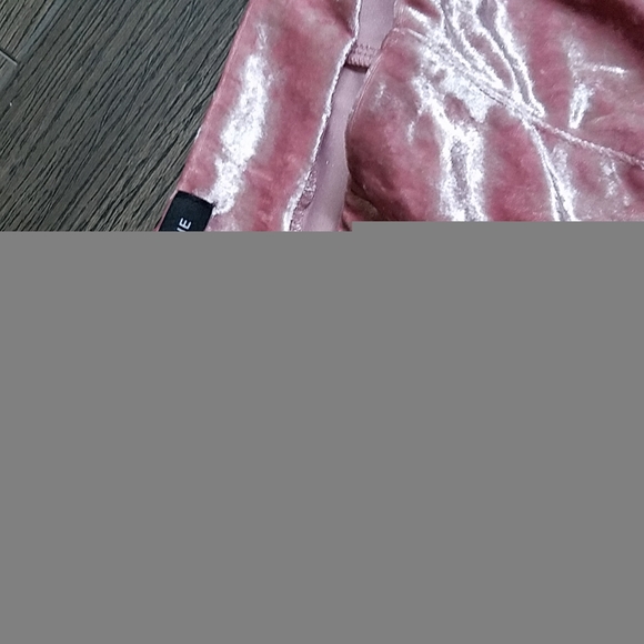 velvet icy pink shorts - Picture 2 of 2